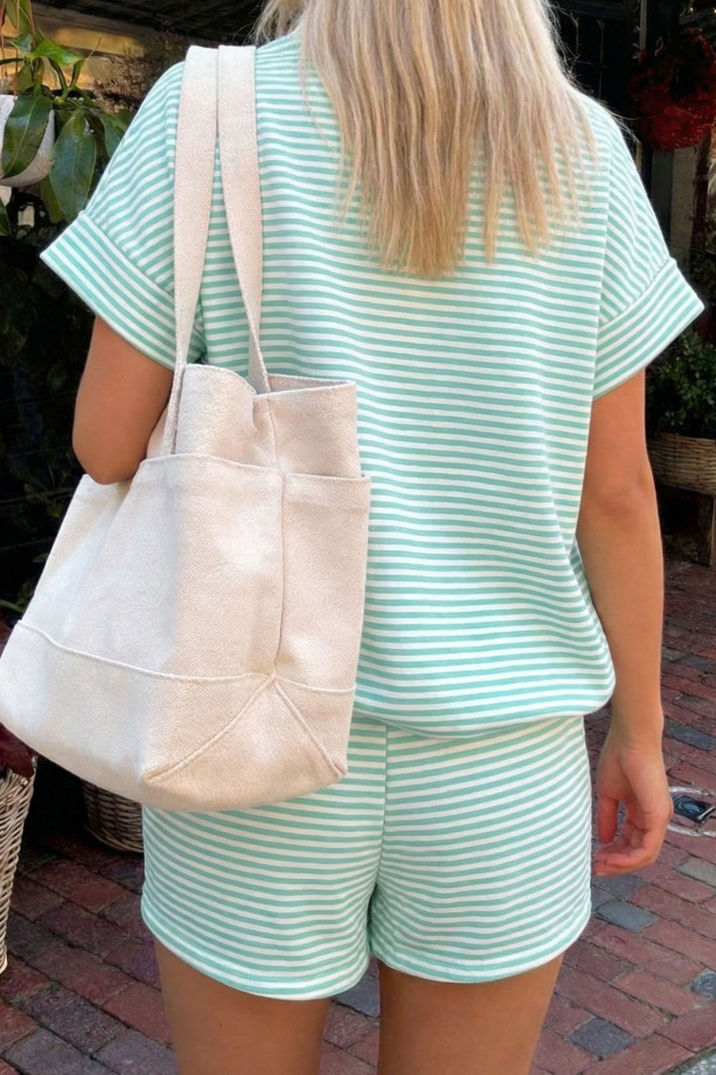 Stripe Cuffed Sleeve Contrast Mock Neck Tee Casual 2pcs Short Set